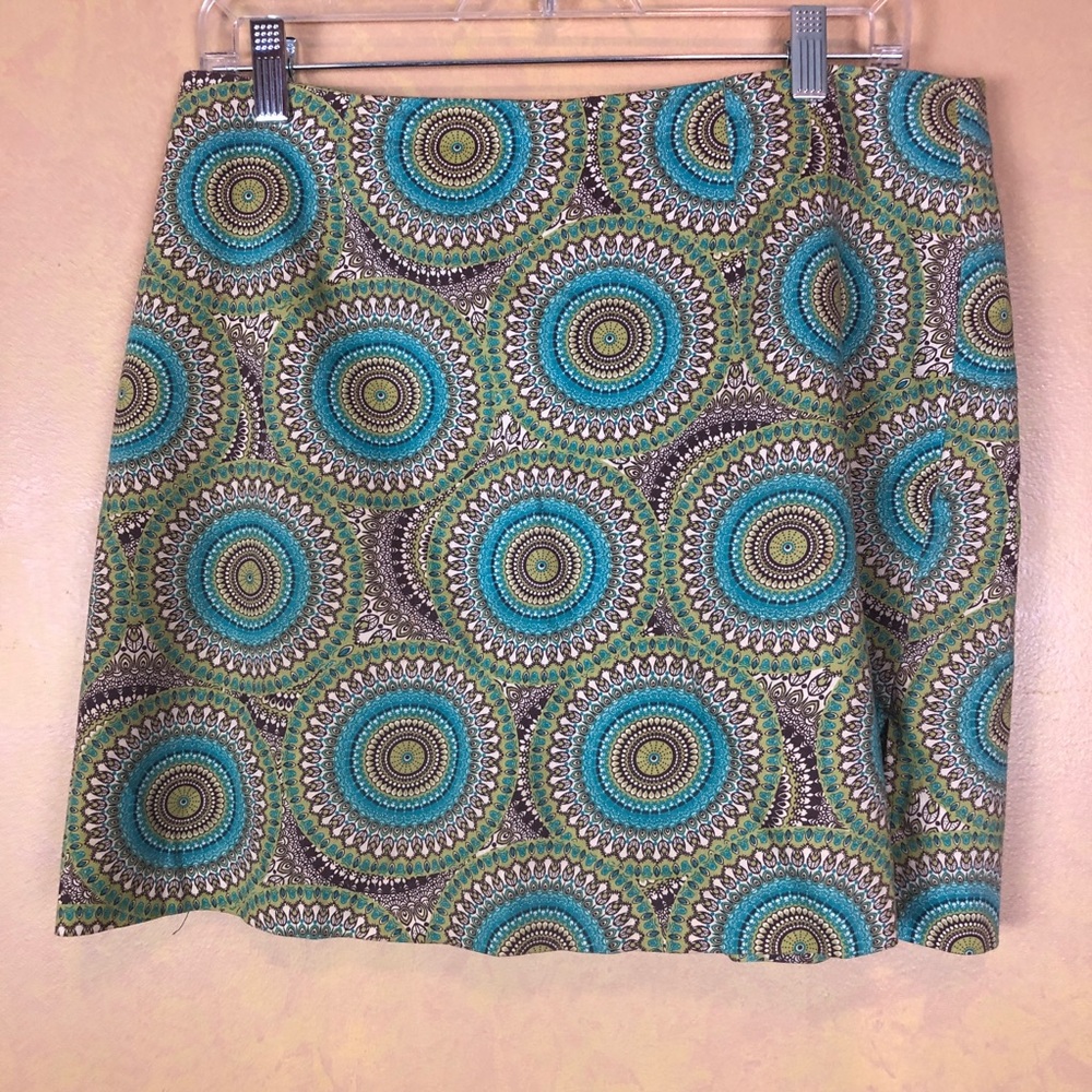 Ladies size 10, skorts in beautiful used condition.